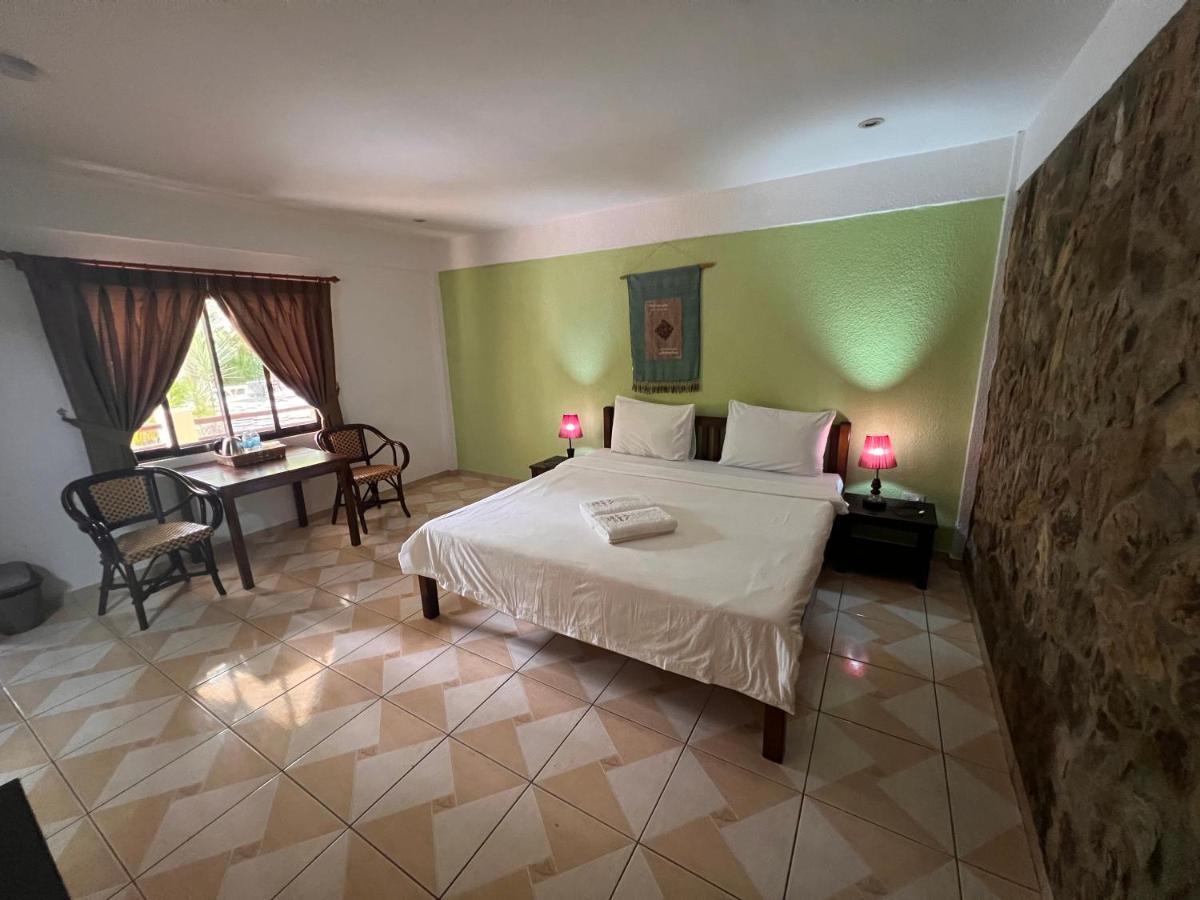 Alona Swiss Resort Panglao Esterno foto
